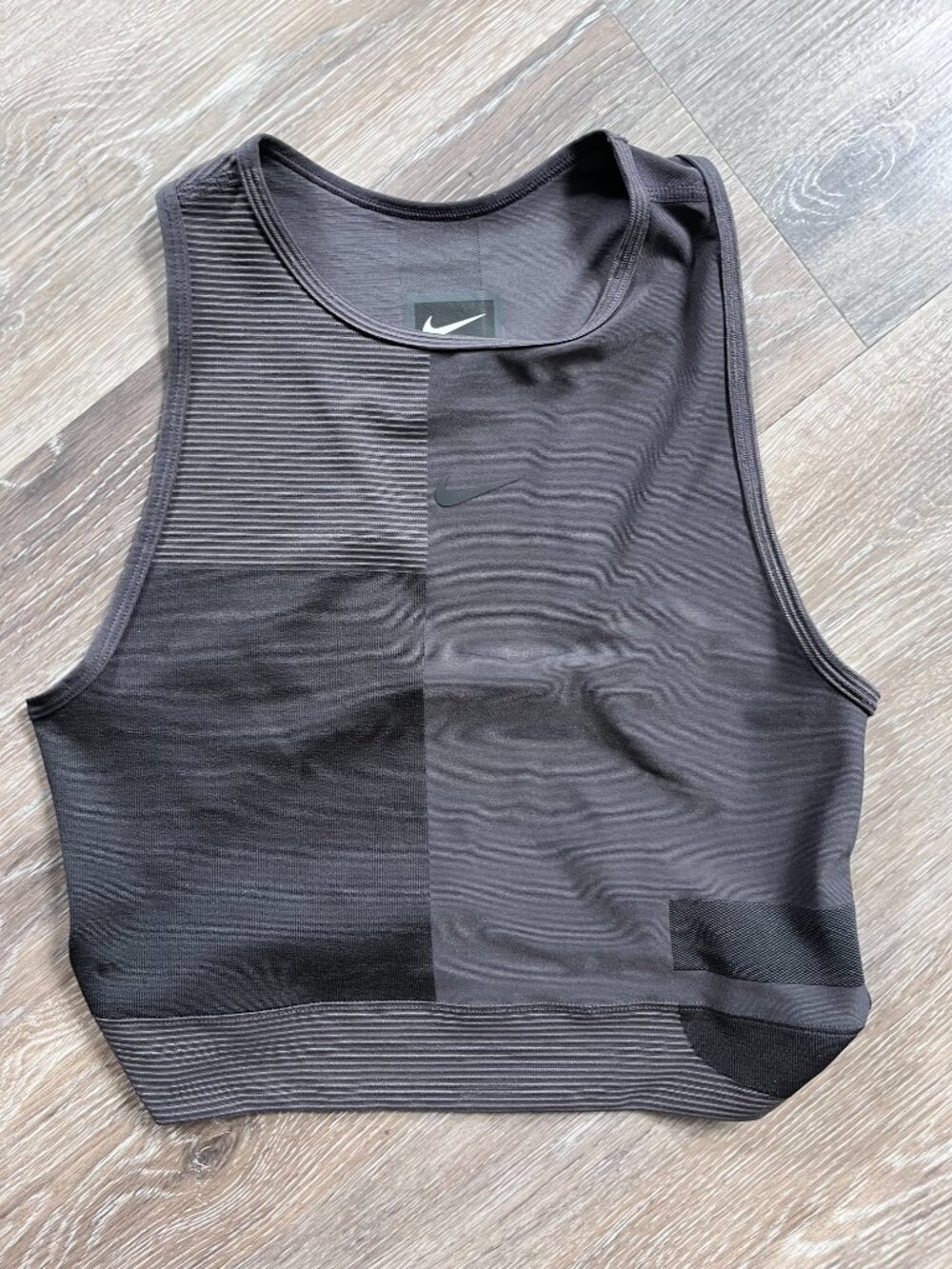 NWOT: Nike Pro HyperCool Tech Pack Tank